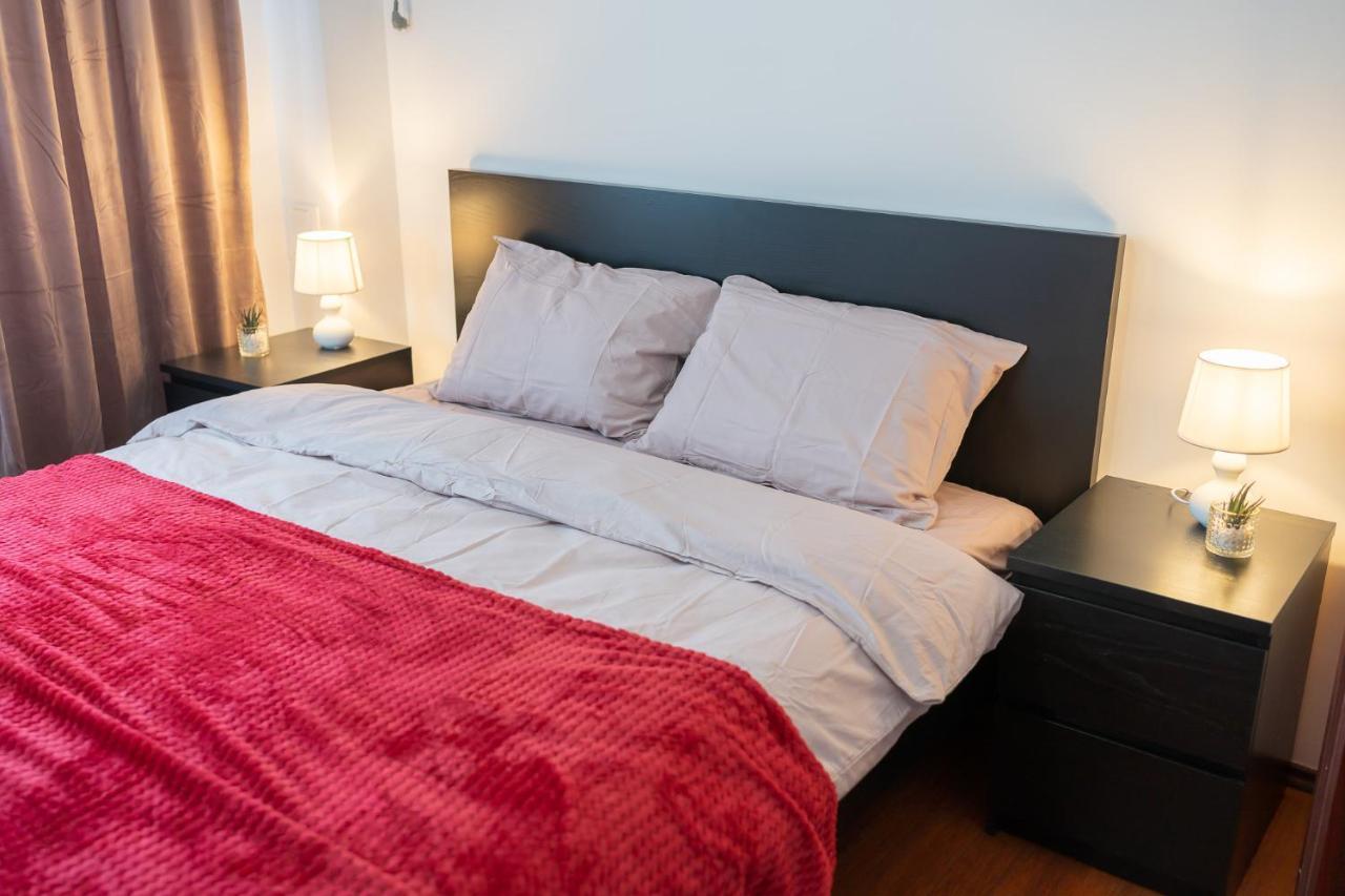 Spacious 2Br Dristor Apartment Bukarest Exterior foto