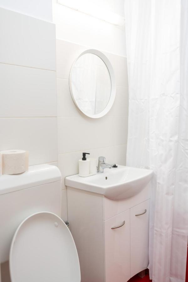Spacious 2Br Dristor Apartment Bukarest Exterior foto